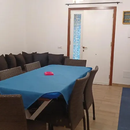 Lägenhet Casainiso' Palermo